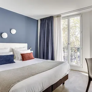 Courseine 3*, Courbevoie France