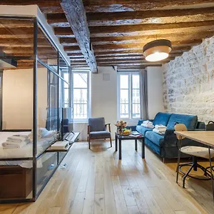 Appartement Cmg République / Montorgueil __ Nazareth D Paris